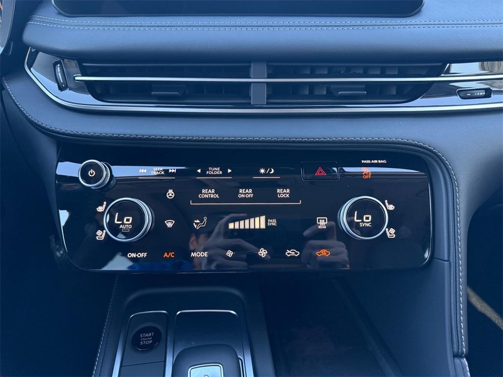 new 2026 INFINITI QX60 car, priced at $58,626