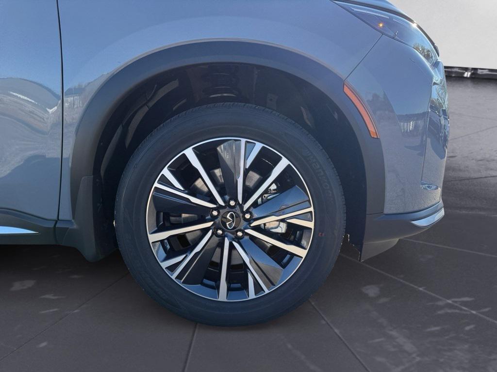 new 2026 INFINITI QX60 car, priced at $58,120