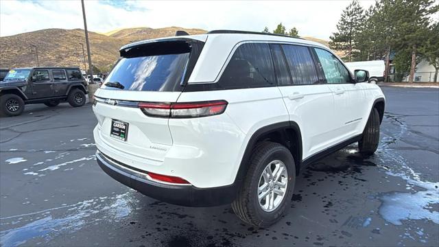 new 2025 Jeep Grand Cherokee car, priced at $43,279