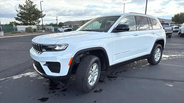 new 2025 Jeep Grand Cherokee car, priced at $43,279