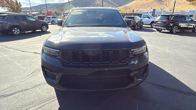 used 2023 Jeep Grand Cherokee car, priced at $37,615