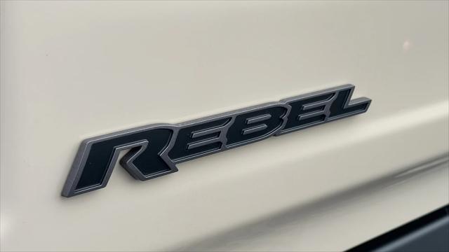 new 2025 Ram 1500 car, priced at $72,023