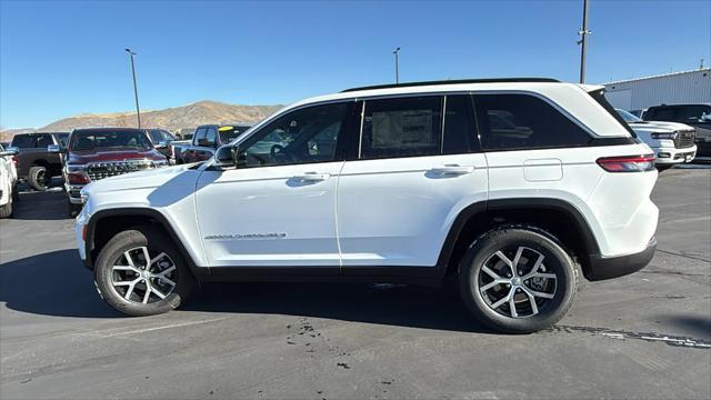 new 2025 Jeep Grand Cherokee car, priced at $53,135