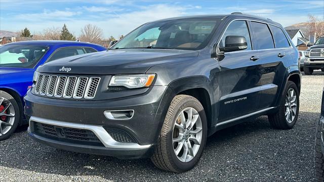 used 2015 Jeep Grand Cherokee car, priced at $18,320