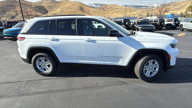 new 2025 Jeep Grand Cherokee car, priced at $41,825