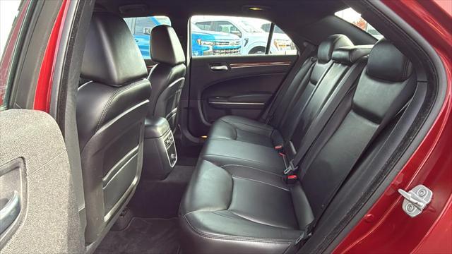 used 2013 Chrysler 300 car