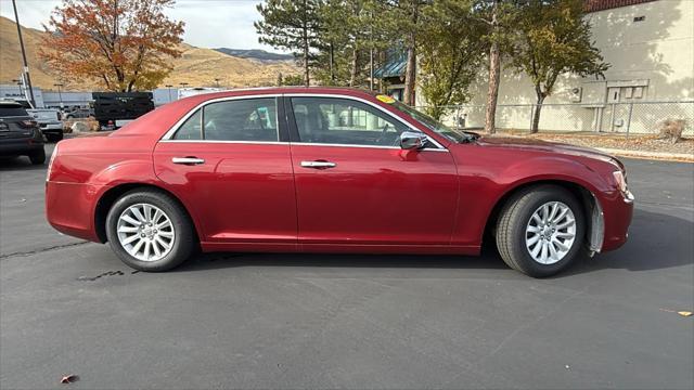 used 2013 Chrysler 300 car