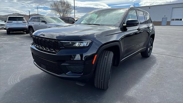 new 2024 Jeep Grand Cherokee car, priced at $47,753