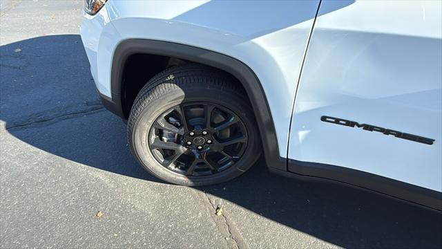 new 2025 Jeep Compass car, priced at $31,250