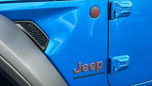 new 2025 Jeep Wrangler car, priced at $62,662