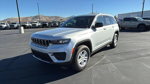 new 2025 Jeep Grand Cherokee car, priced at $41,199