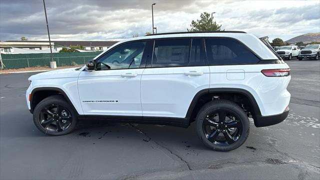 new 2025 Jeep Grand Cherokee car, priced at $47,737