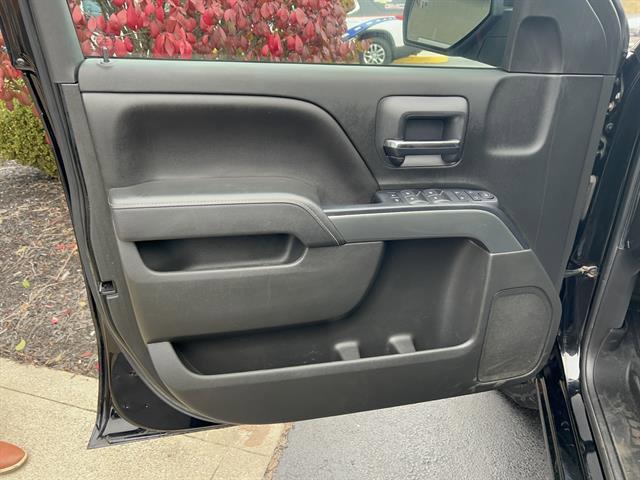 used 2015 Chevrolet Silverado 1500 car, priced at $16,498