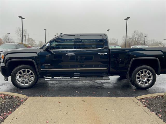 used 2015 GMC Sierra 1500 car, priced at $26,198