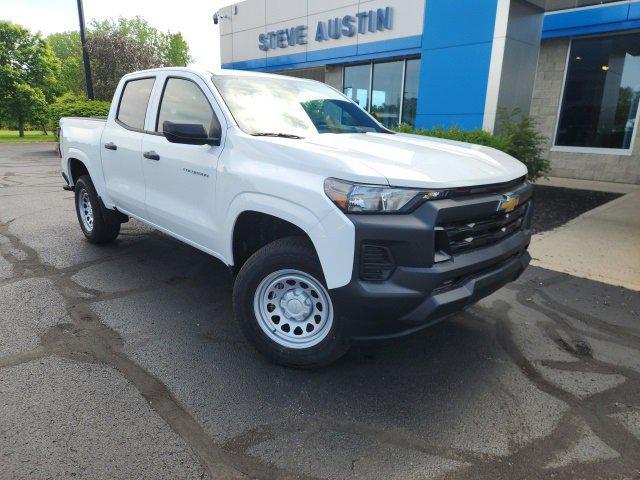 new 2025 Chevrolet Colorado car, priced at $33,190