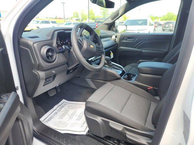 new 2025 Chevrolet Colorado car, priced at $30,440