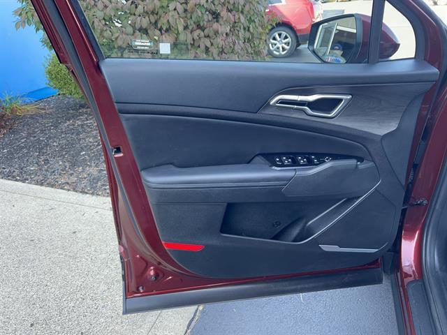 used 2023 Kia Sportage car, priced at $24,998