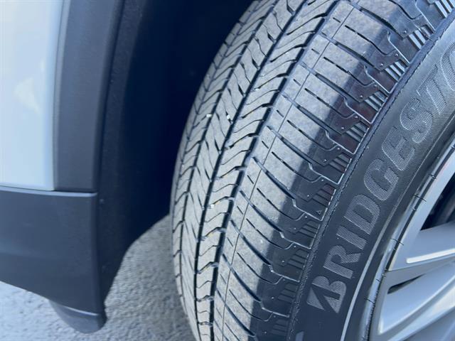 used 2022 Chevrolet Traverse car, priced at $28,998