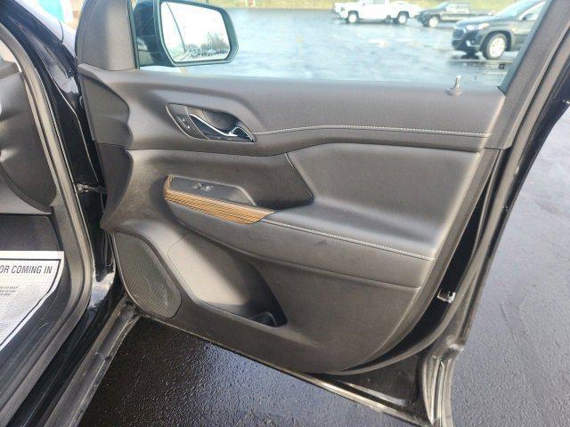 used 2023 GMC Acadia car, priced at $26,998