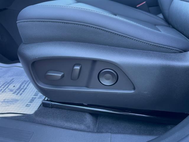 new 2026 Chevrolet Equinox car, priced at $35,140