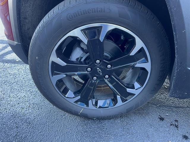 new 2026 Chevrolet Equinox car, priced at $35,140