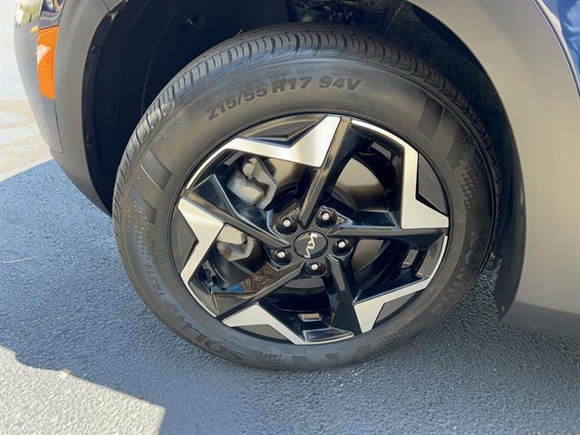 used 2024 Kia Seltos car, priced at $24,898