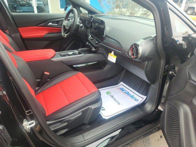 new 2025 Chevrolet Equinox EV car, priced at $45,440