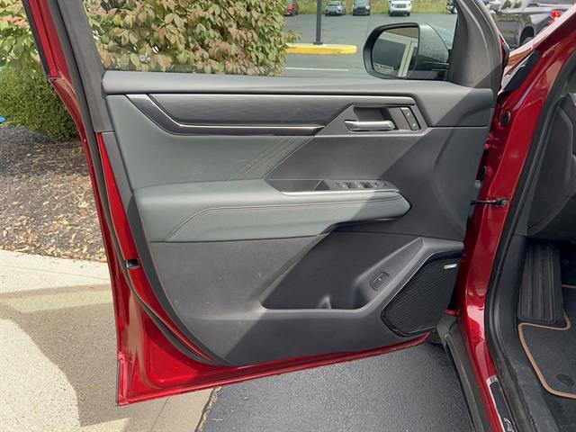 used 2024 GMC Acadia car, priced at $44,498