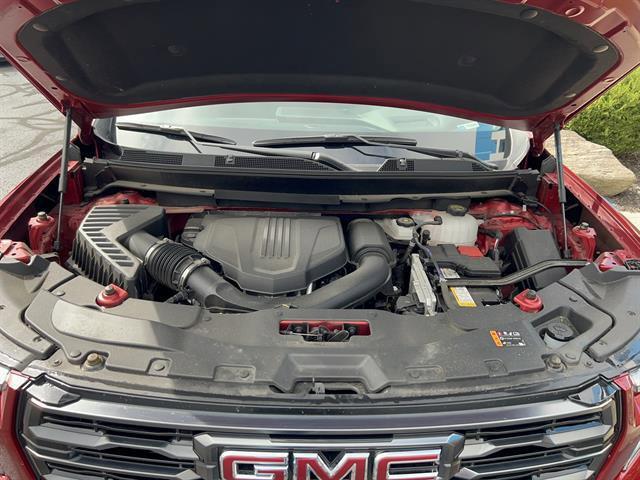 used 2024 GMC Acadia car, priced at $44,498