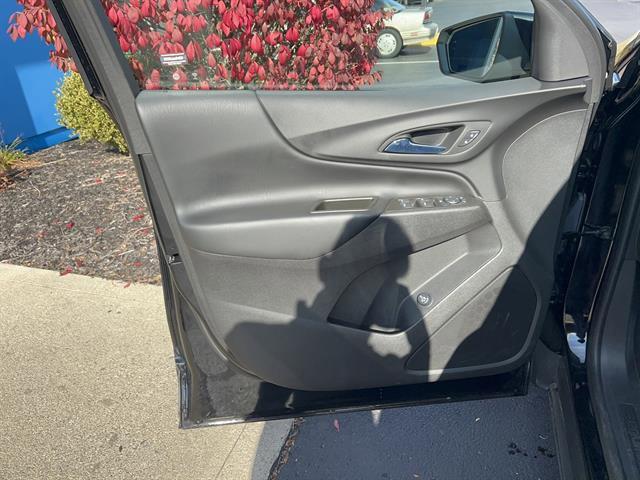 used 2024 Chevrolet Equinox car, priced at $24,498