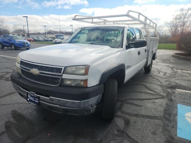 used 2005 Chevrolet Silverado 2500 car, priced at $7,490