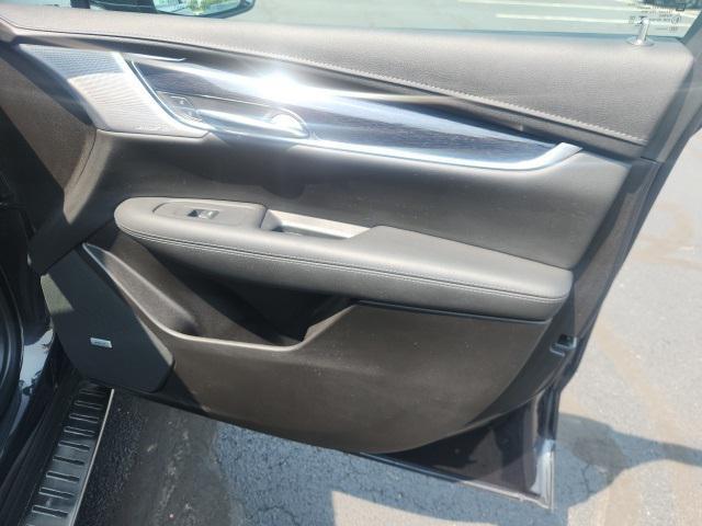 used 2023 Cadillac XT5 car, priced at $36,198