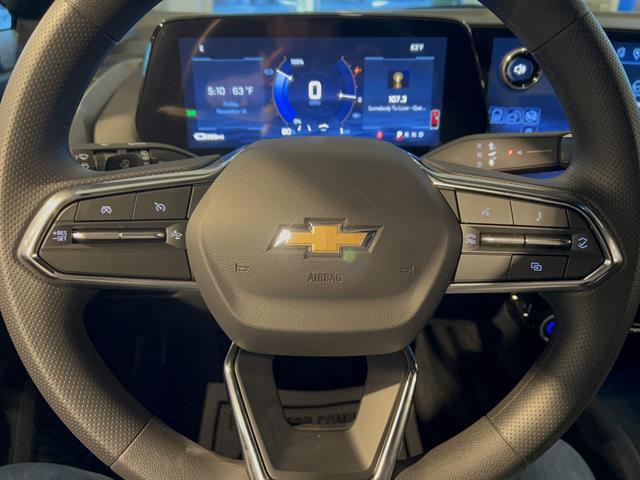 new 2026 Chevrolet Equinox EV car, priced at $33,495