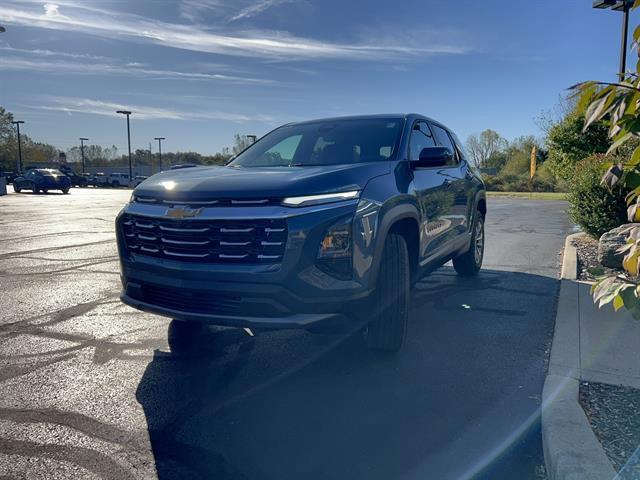 new 2026 Chevrolet Equinox car, priced at $30,495