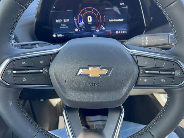 new 2026 Chevrolet Equinox car, priced at $30,495