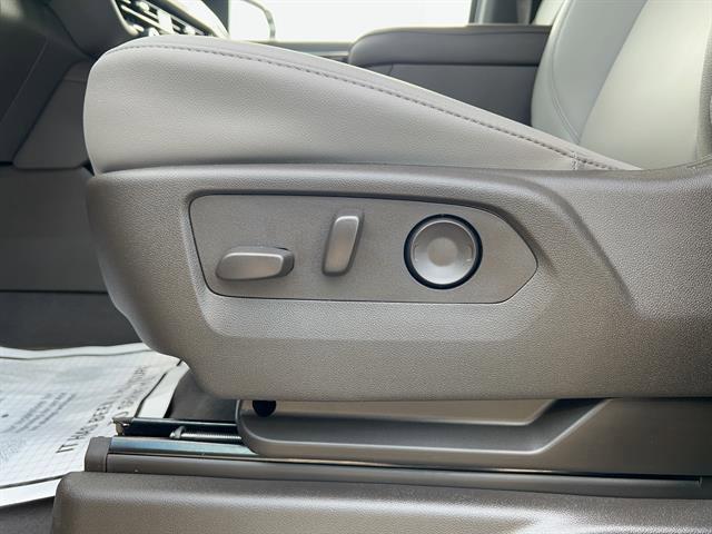 new 2025 Chevrolet Suburban car, priced at $71,593