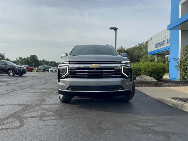 new 2025 Chevrolet Suburban car, priced at $71,593