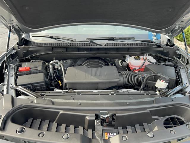 new 2025 Chevrolet Suburban car, priced at $71,593