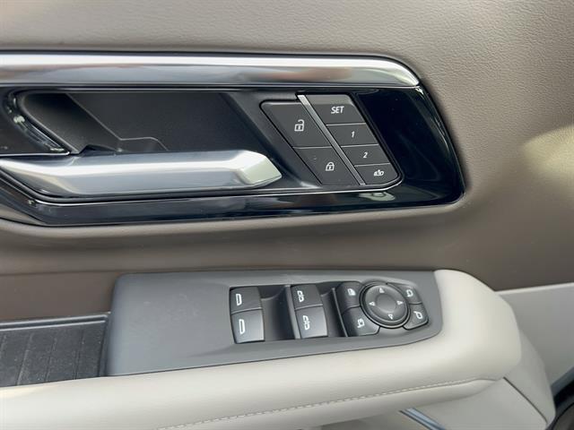 new 2025 Chevrolet Suburban car, priced at $71,593