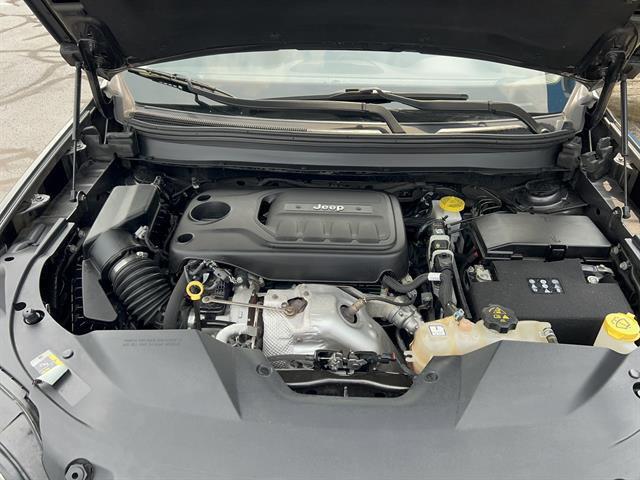 used 2019 Jeep Cherokee car, priced at $12,998