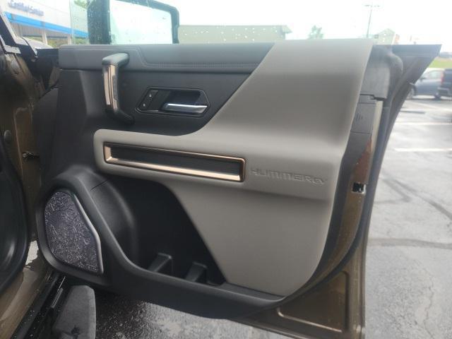 new 2025 GMC HUMMER EV SUV car, priced at $101,815
