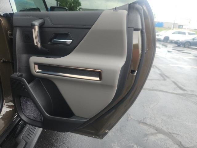 new 2025 GMC HUMMER EV SUV car, priced at $101,815