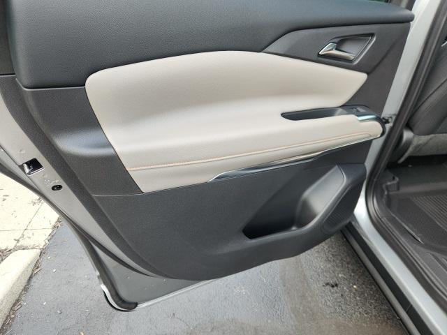 new 2025 Chevrolet Traverse car, priced at $43,045