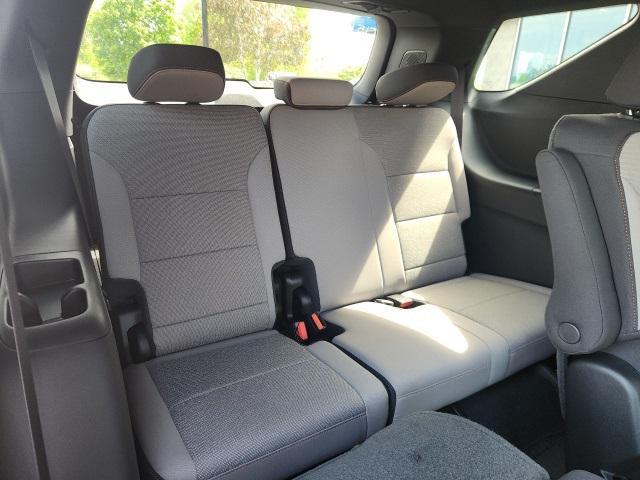 new 2025 Chevrolet Traverse car, priced at $43,045