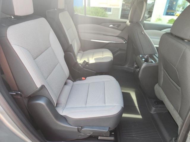 new 2025 Chevrolet Traverse car, priced at $43,045