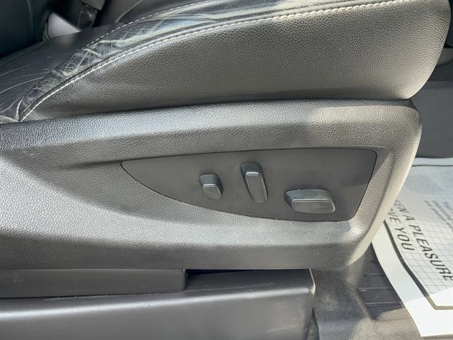 used 2018 Chevrolet Suburban car, priced at $16,998