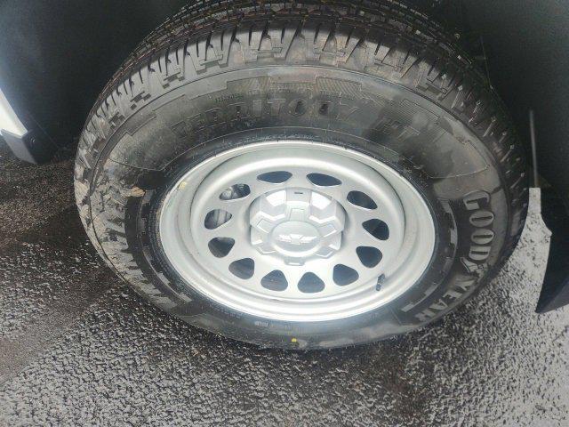 new 2025 Chevrolet Colorado car, priced at $33,515