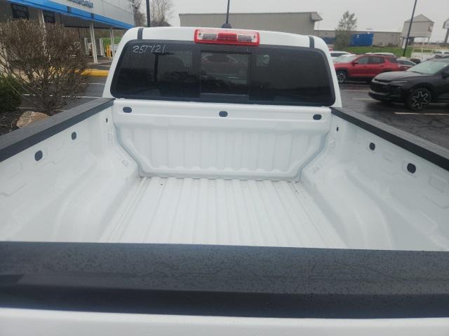 new 2025 Chevrolet Colorado car, priced at $35,015