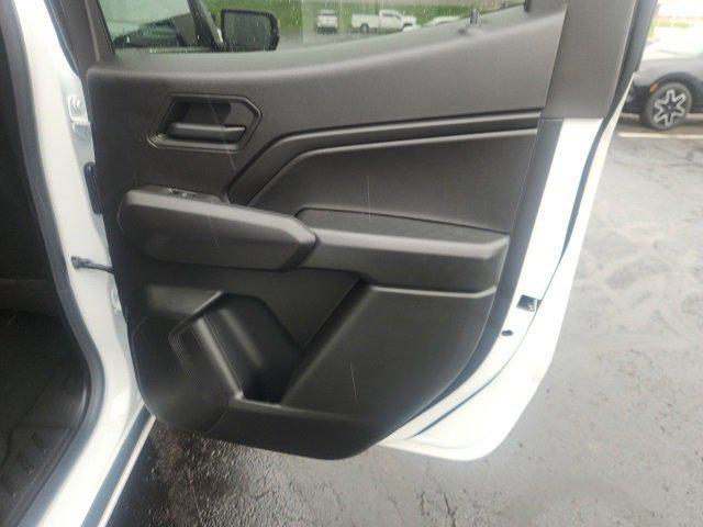 new 2025 Chevrolet Colorado car, priced at $33,515