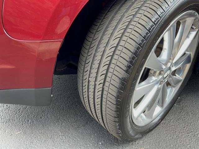 used 2011 Lincoln MKT car, priced at $9,000